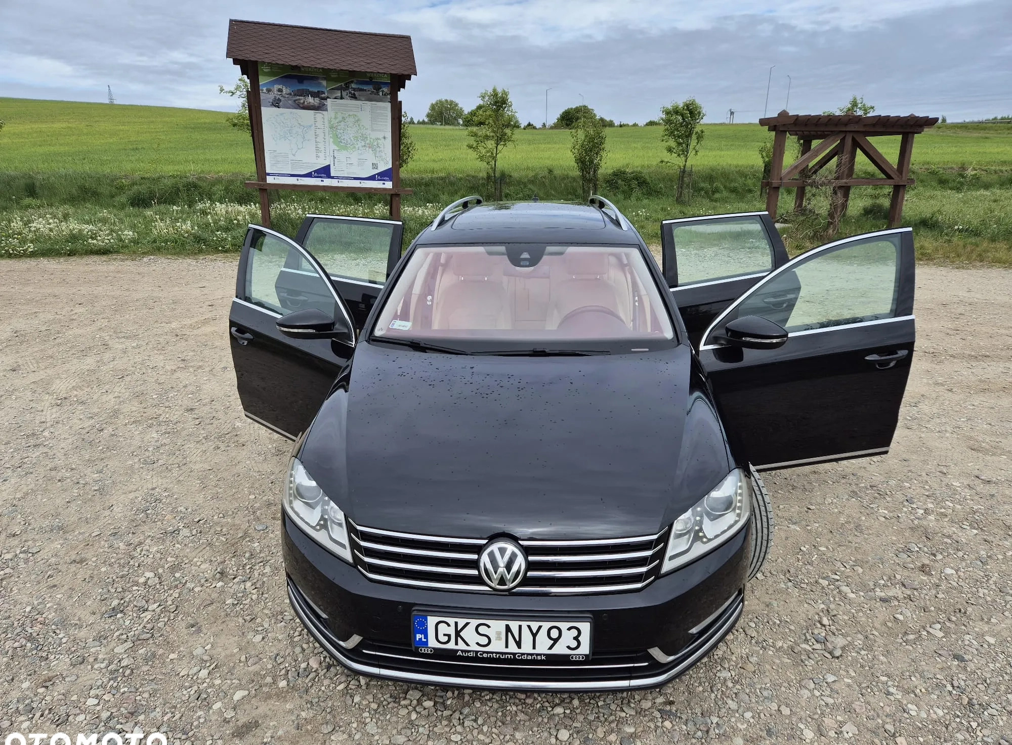 Volkswagen Passat cena 44900 przebieg: 242000, rok produkcji 2013 z Kościerzyna małe 172